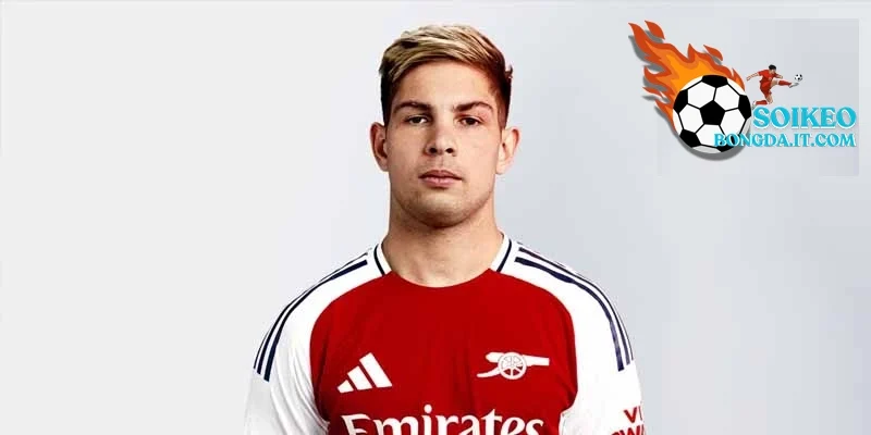 Smith Rowe và sự phát triển cùng Arsenal